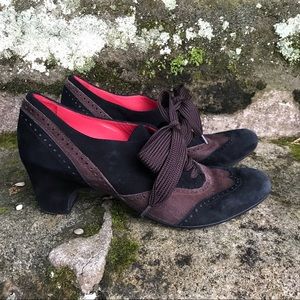 POS OLE ZOUGE Black & Brown Suede Heels C3366